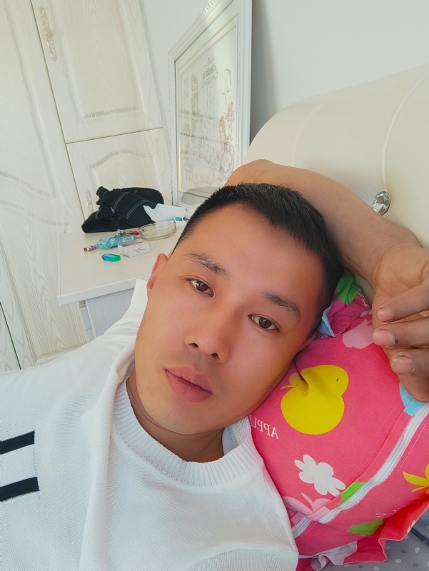 一个人的第一张照片--信阳相亲服务中心