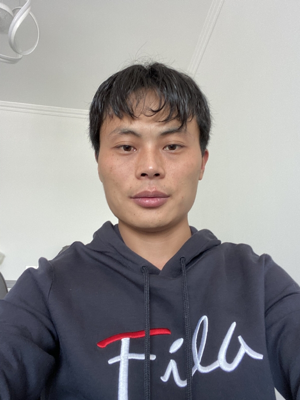 寒漠的第一张照片--信阳相亲服务中心