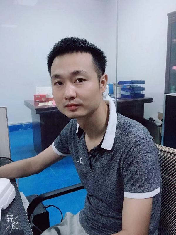 不忘初心的第一张照片--信阳相亲服务中心