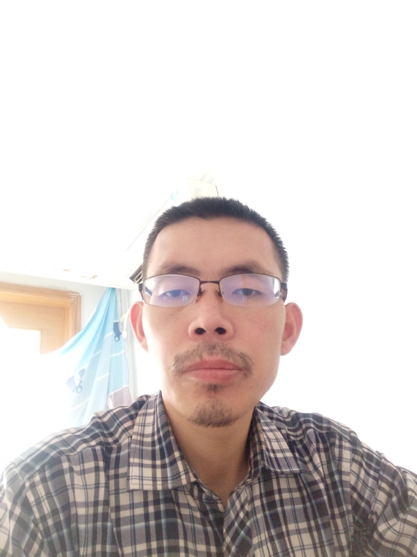 芳华的第一张照片--信阳相亲服务中心