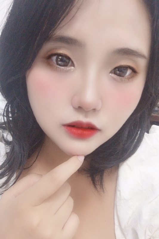 妮妮的第二张照片--信阳相亲服务中心
