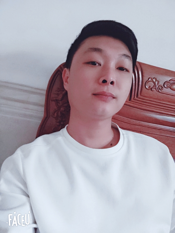 交友的第一张照片--信阳相亲服务中心