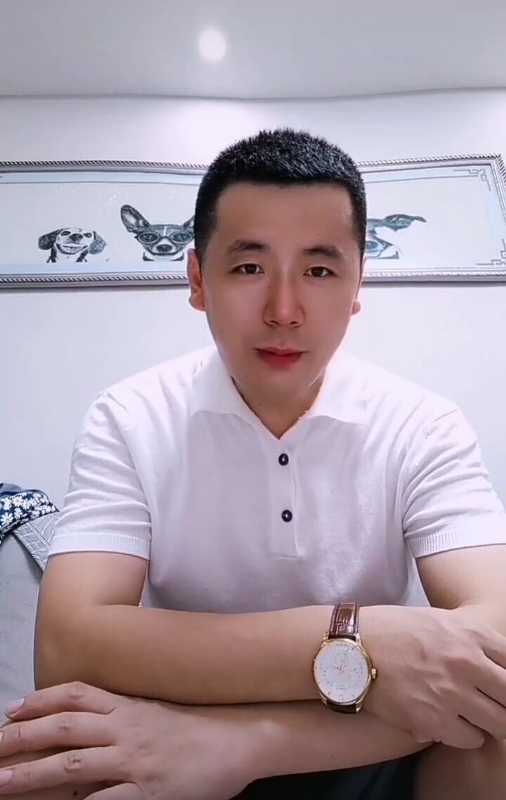随风的第一张照片--信阳相亲服务中心
