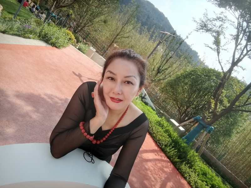 珠砂痣的第二张照片--信阳相亲服务中心