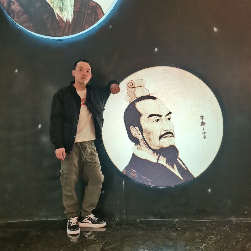 小灰灰的第三张照片--信阳相亲服务中心