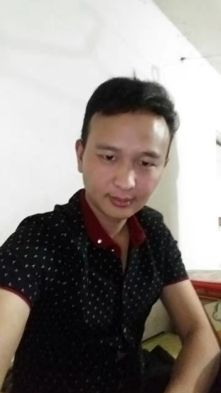机械师的第一张照片--信阳相亲服务中心
