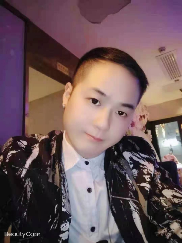 放弃一切，从头再来的第一张照片--信阳相亲服务中心