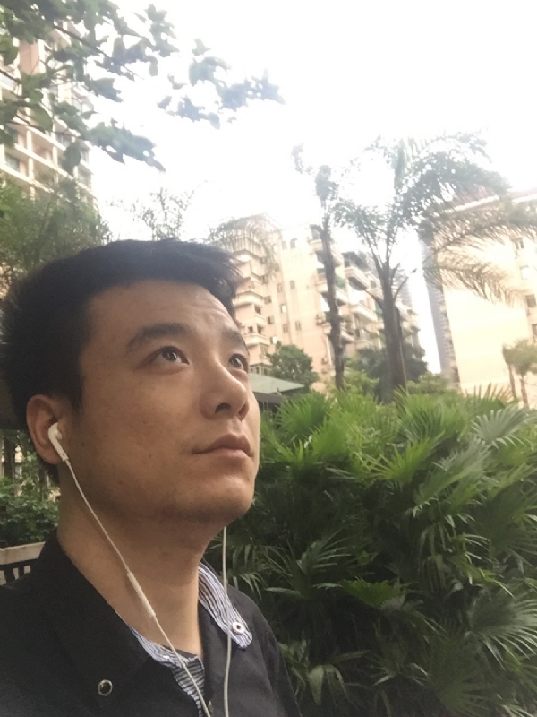 喜洋洋的第一张照片--信阳相亲服务中心