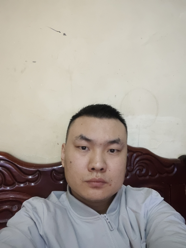 百里登风的第一张照片--信阳相亲服务中心