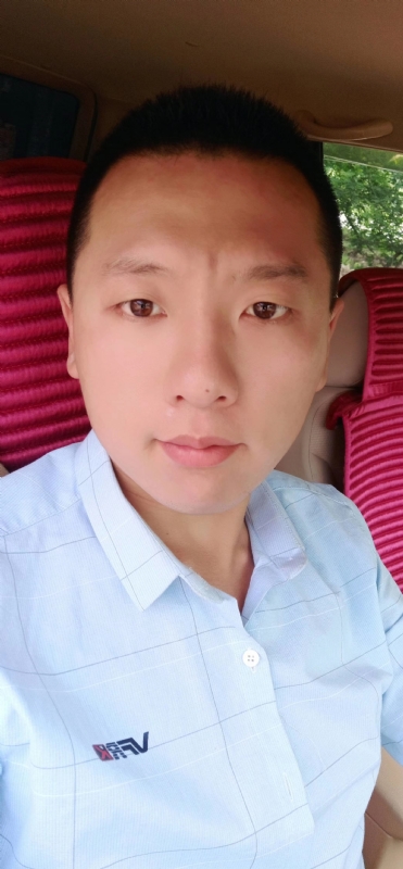 霄上的第一张照片--信阳相亲服务中心
