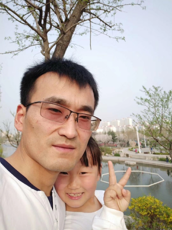 简单的幸福的第一张照片--信阳相亲服务中心