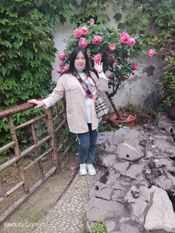 乖乖一女的第三张照片--信阳相亲服务中心