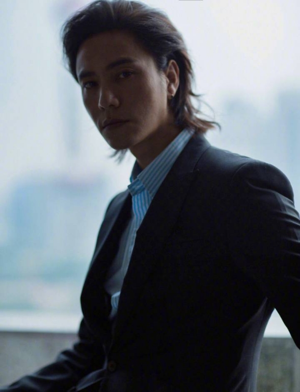 李嘉廷的第三张照片--信阳相亲服务中心