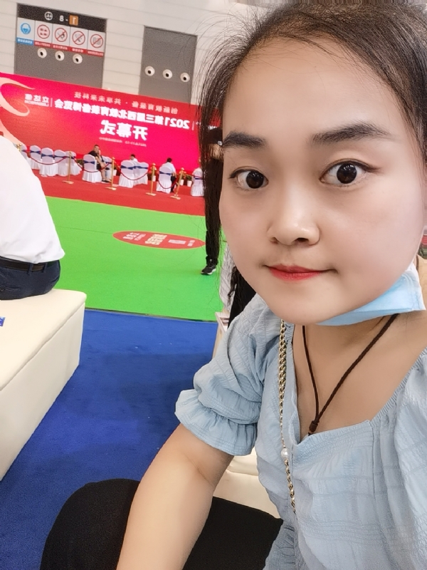 娜娜的第一张照片--信阳相亲服务中心