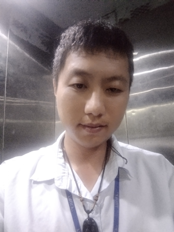 黄伟杰的第一张照片--信阳相亲服务中心