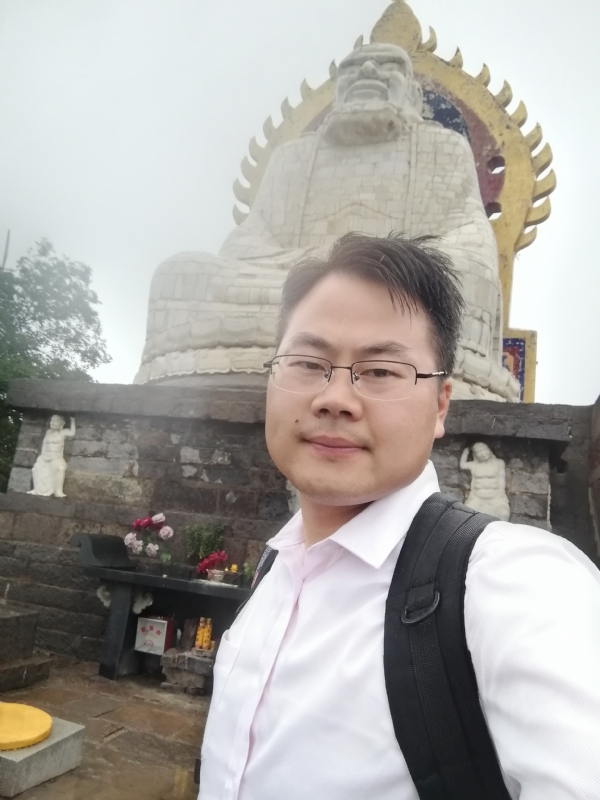 江洋党总顾问的第一张照片--信阳相亲服务中心