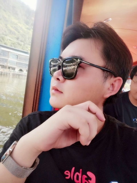 曲生的第一张照片--信阳相亲服务中心
