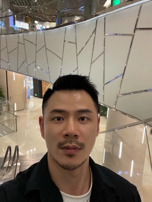 陈的第一张照片--信阳相亲服务中心