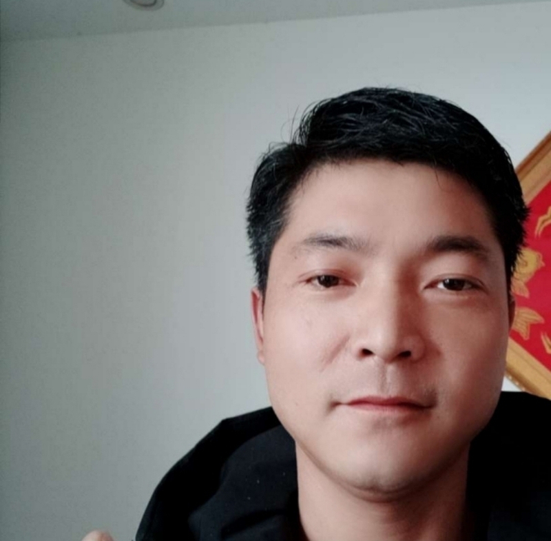 郝运的第一张照片--信阳相亲服务中心