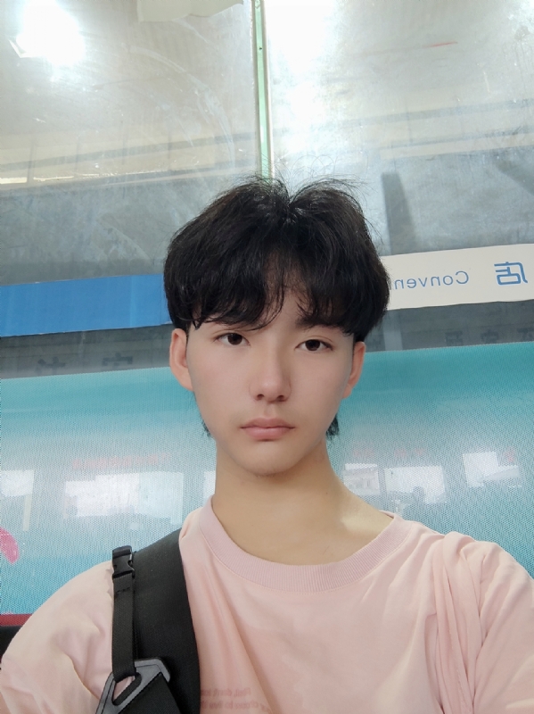 钱嘉豪的第二张照片--信阳相亲服务中心