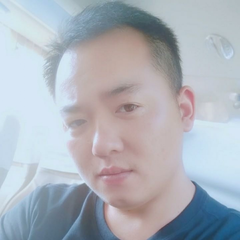 荒漠°的第一张照片--信阳相亲服务中心