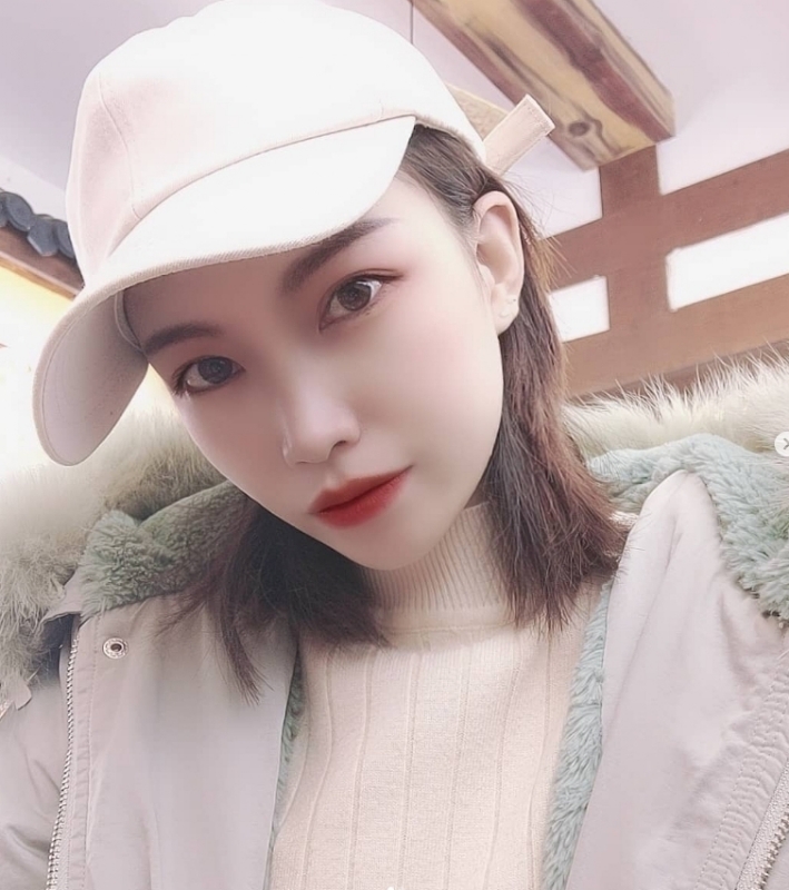 小婉的第一张照片--信阳相亲服务中心