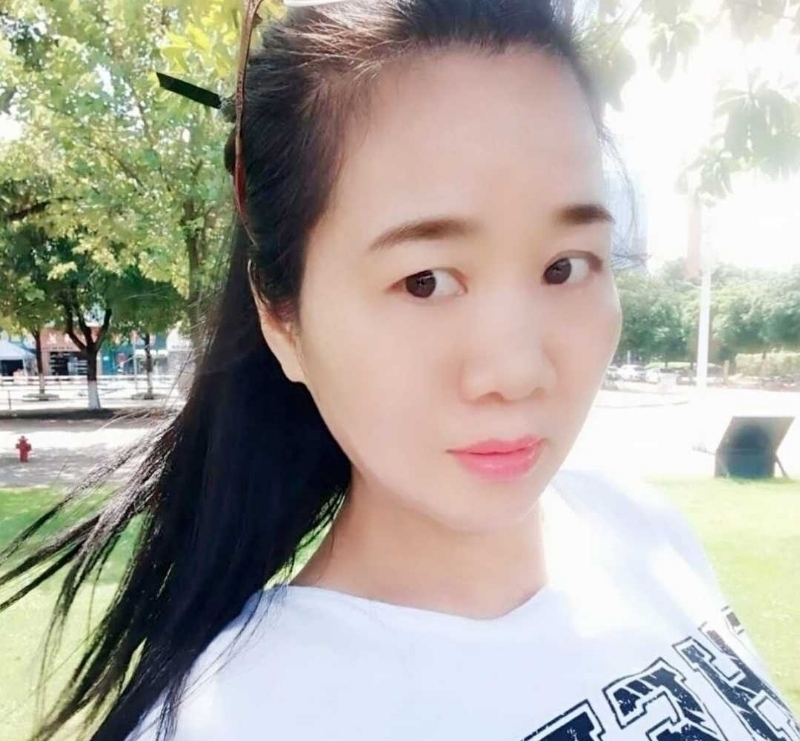 飘雪的第一张照片--信阳相亲服务中心
