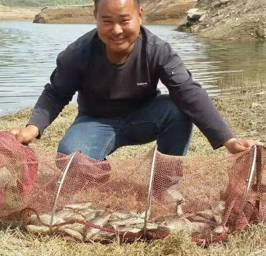 牧的第一张照片--信阳相亲服务中心