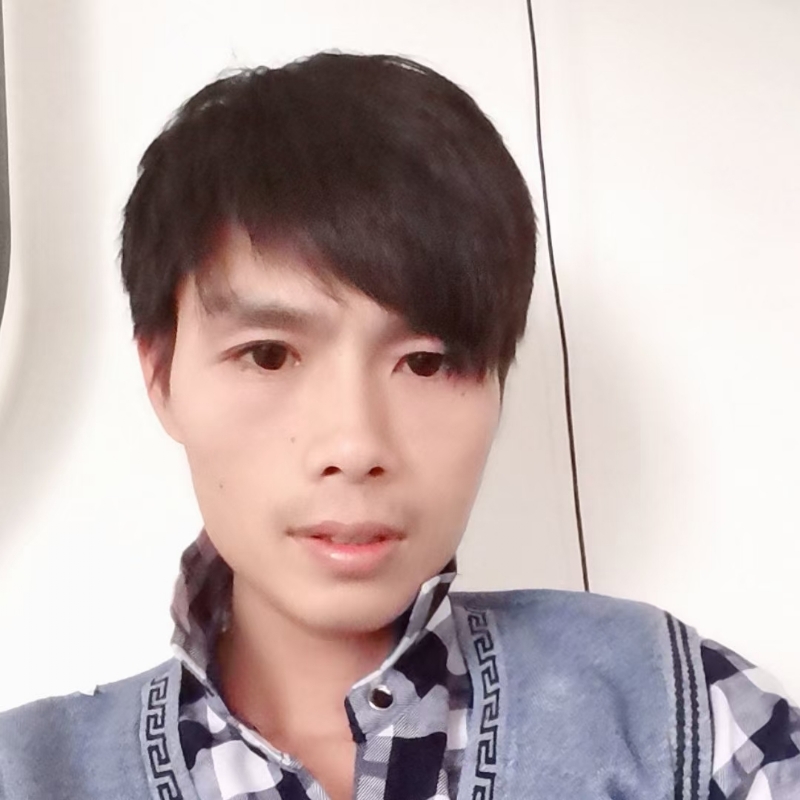 随缘的第一张照片--信阳相亲服务中心