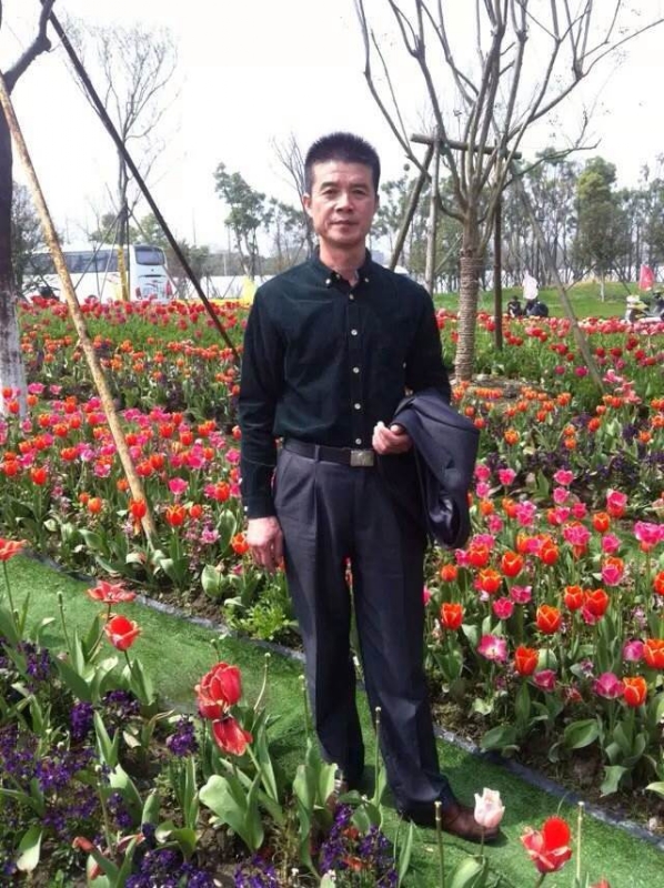 蓝天的第一张照片--信阳相亲服务中心
