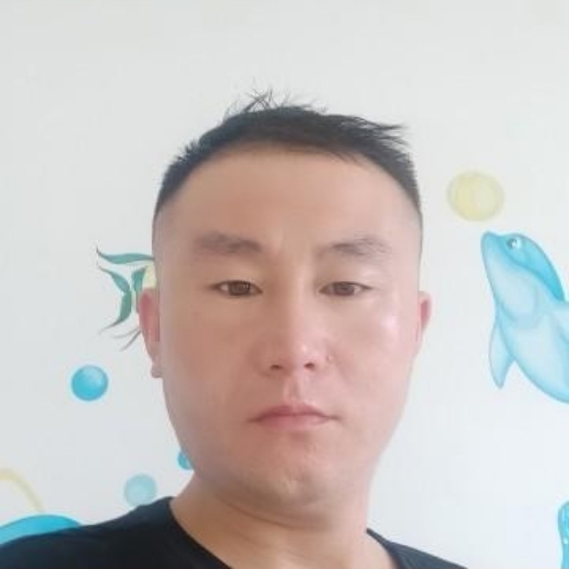 周广瑞的第一张照片--信阳相亲服务中心