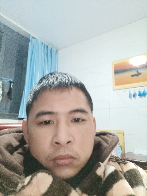 寂寞的第一张照片--信阳相亲服务中心