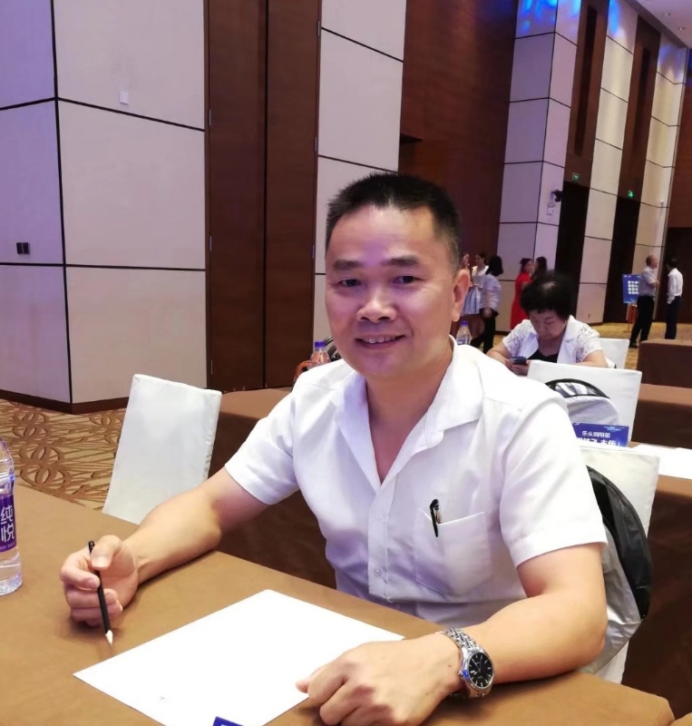 温馨港湾只差一个你的第一张照片--信阳相亲服务中心