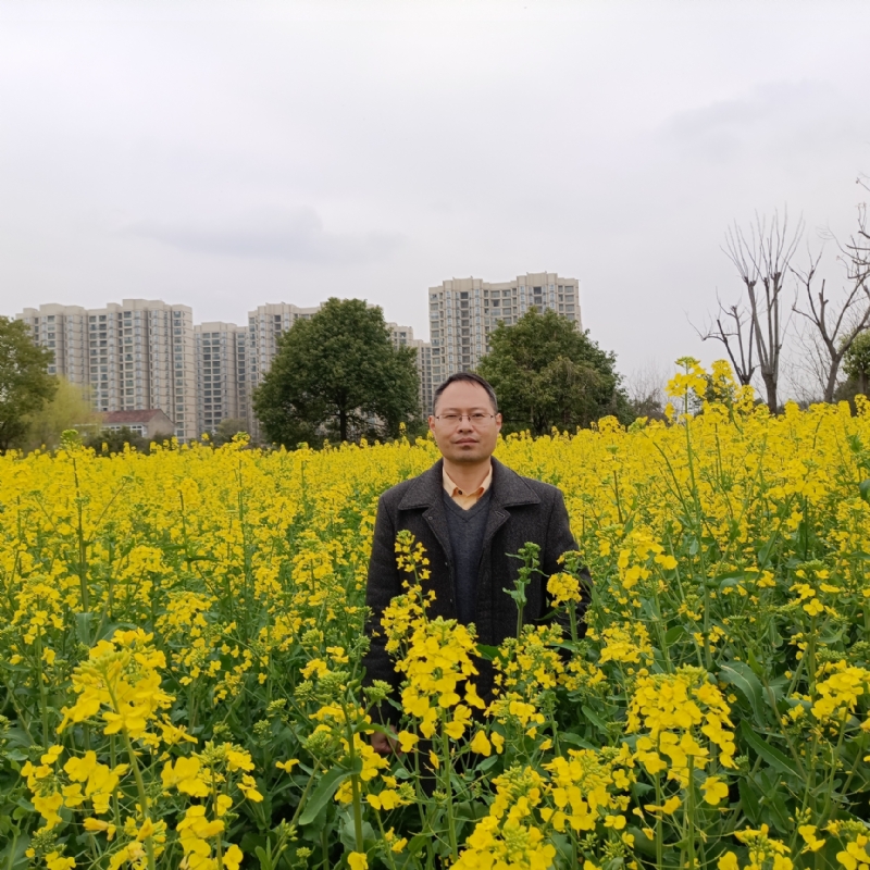 砺剑的第一张照片--信阳相亲服务中心