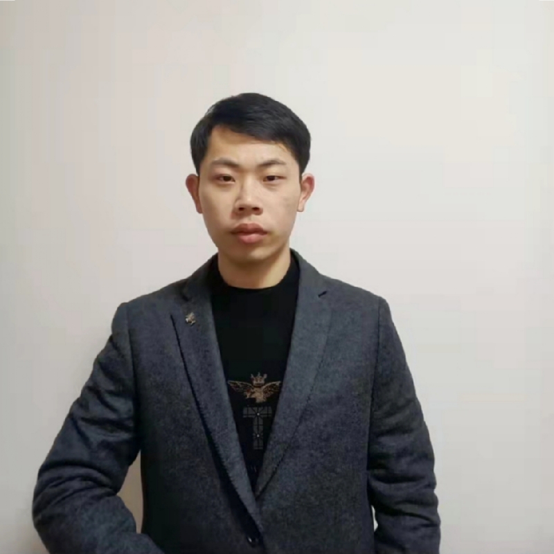 熊先生的第一张照片--信阳相亲服务中心