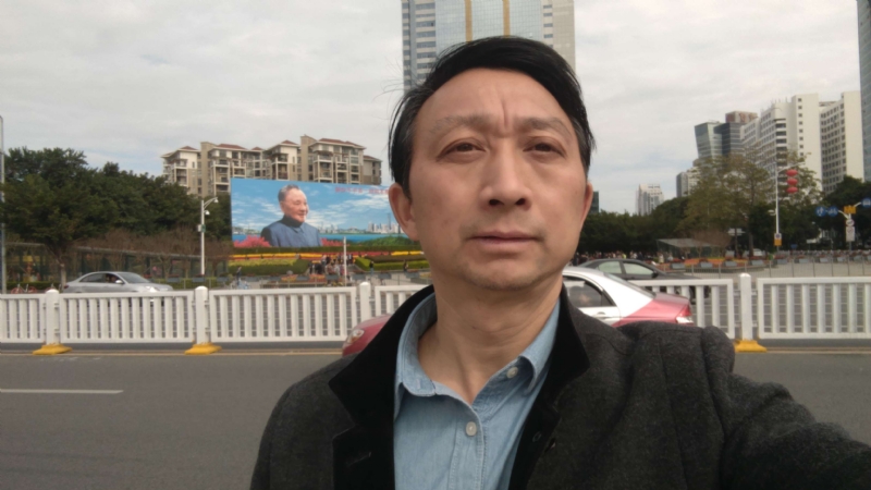 爱在深秋的第一张照片--信阳相亲服务中心