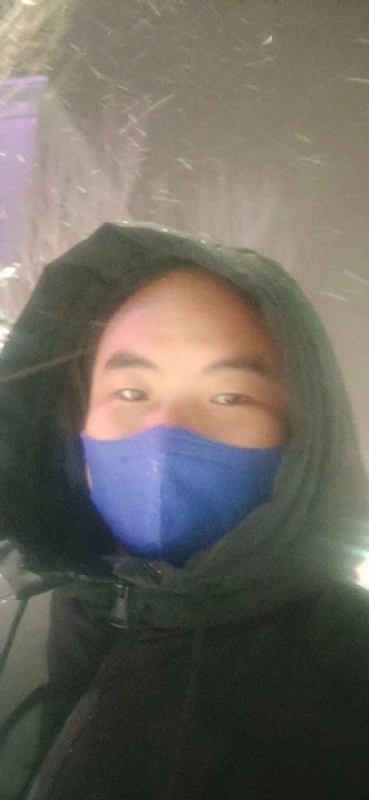 海子的第一张照片--信阳相亲服务中心
