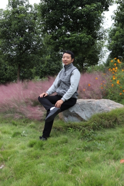严小木的第一张照片--信阳相亲服务中心