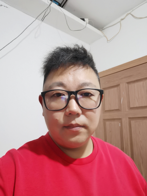 开山的第一张照片--信阳相亲服务中心