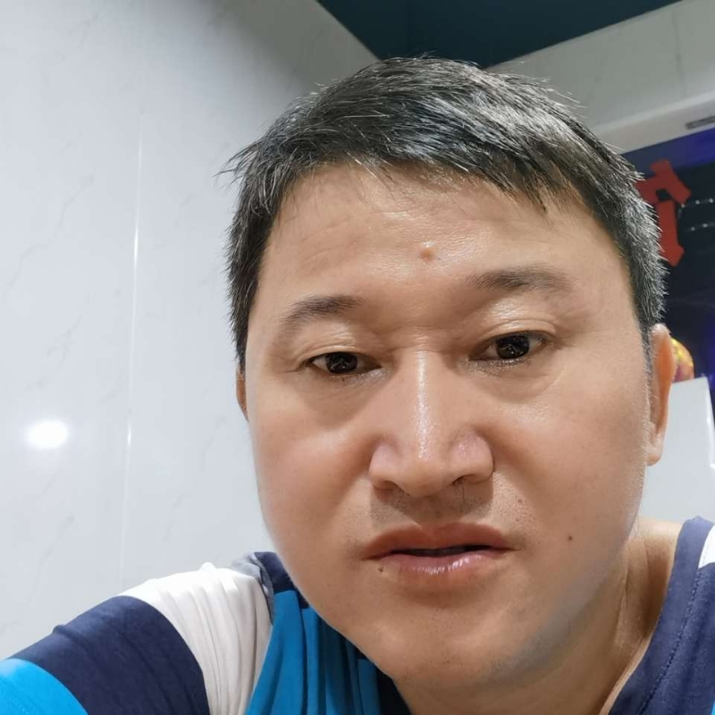 宏宏的第一张照片--信阳相亲服务中心