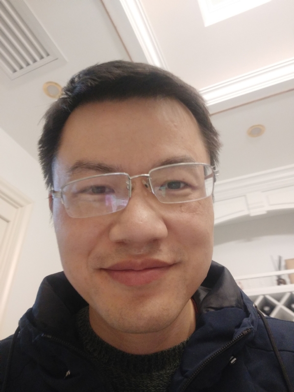 翔翔的第一张照片--信阳相亲服务中心