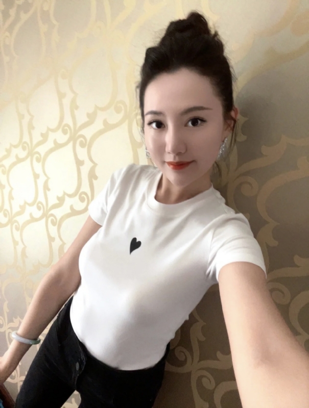 雨熙的第一张照片--信阳相亲服务中心