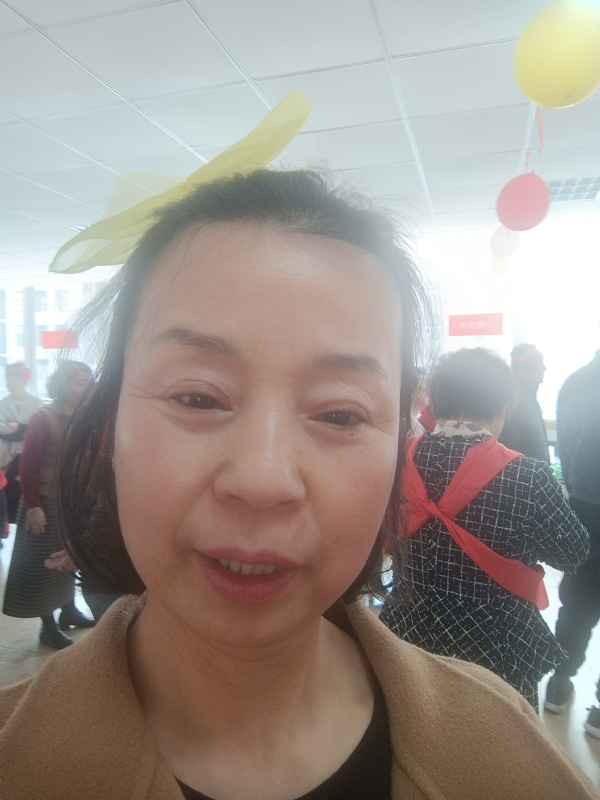 晨曦的第一张照片--信阳相亲服务中心
