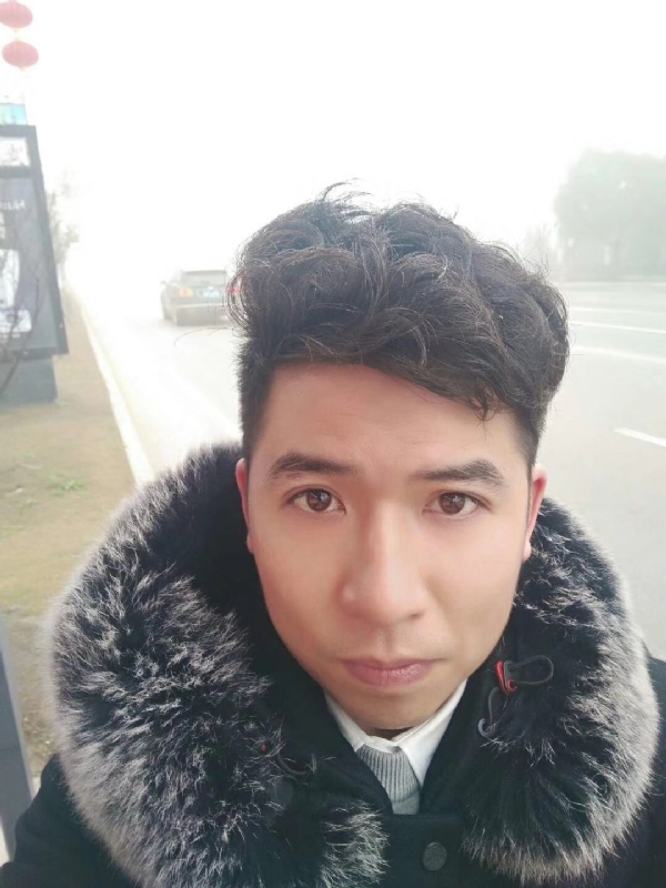 开心快乐每一天的第一张照片--信阳相亲服务中心