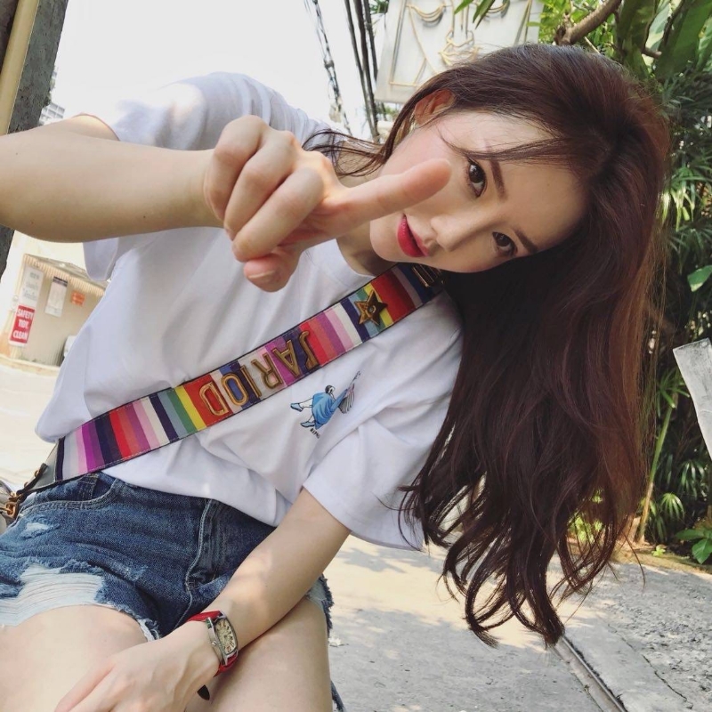Lisa的第一张照片--信阳相亲服务中心