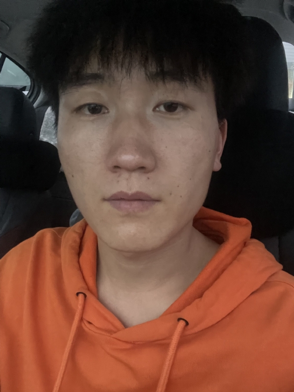 李的第一张照片--信阳相亲服务中心