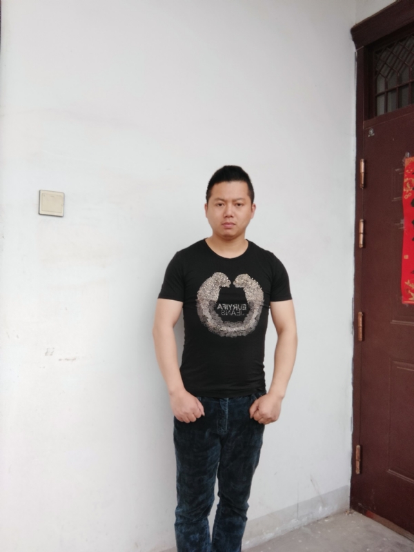萧萧的第一张照片--信阳相亲服务中心