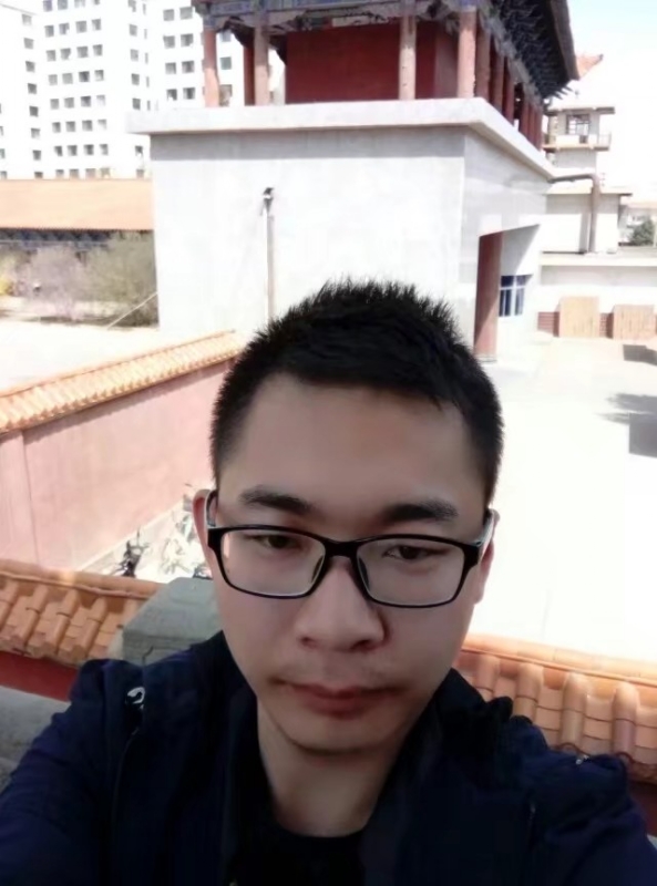 龙在天的第二张照片--信阳相亲服务中心