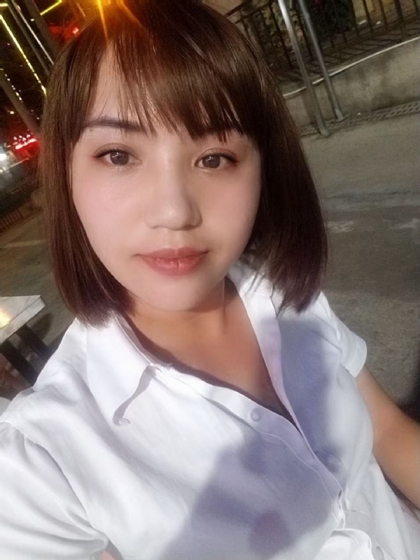 CC的第二张照片--信阳相亲服务中心