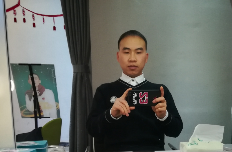 恬淡的第一张照片--信阳相亲服务中心
